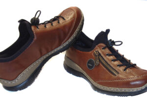 N3267 Rieker