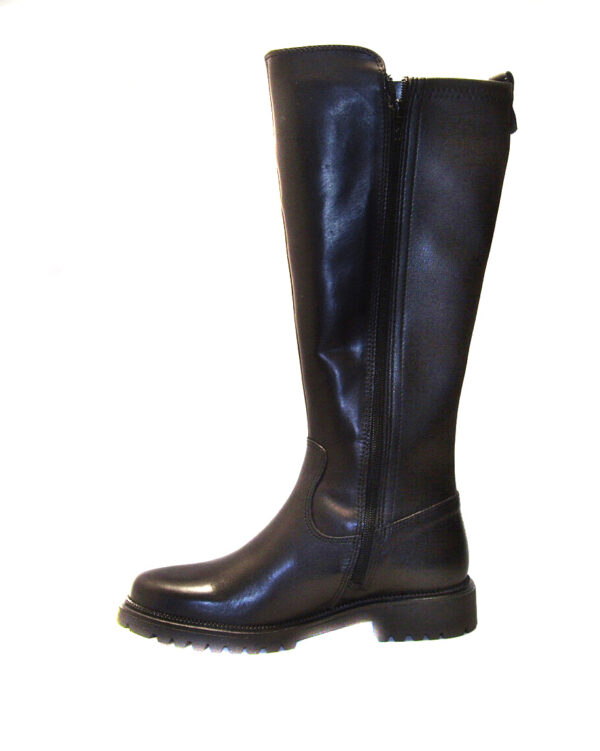 25605 Tamaris – Image 2